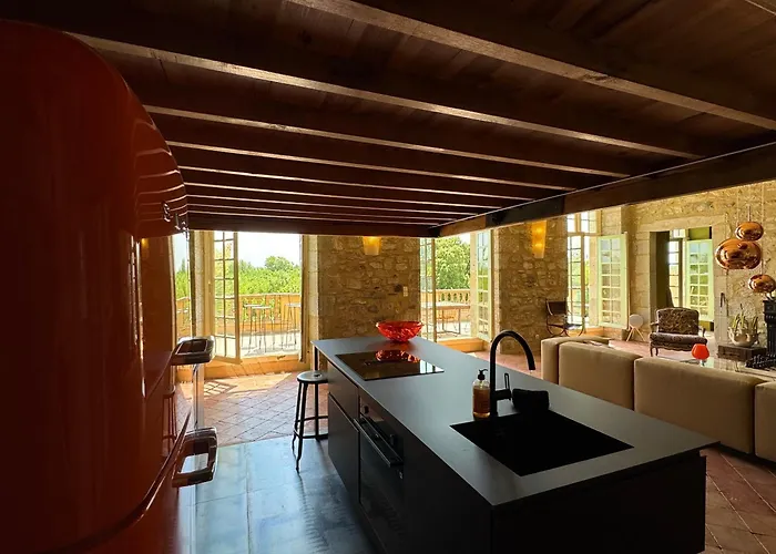 Le Regard Du Chateau - Pierre Et Design Premium *